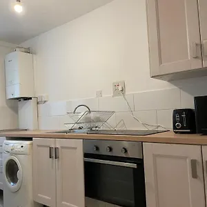 Serviced Near Borough Station Se1 Appartamento